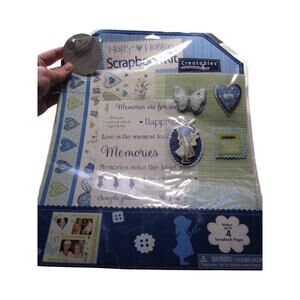 NEW Holly Hobbie Creatables Crafts Scrapbook Kit makes up to 4 pages Creativity!